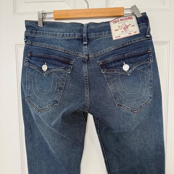 True Religion Mens Jeans 31x32 Ricky Relaxed Straight Flap Pocket Denim Med Wash - Picture 1 of 14